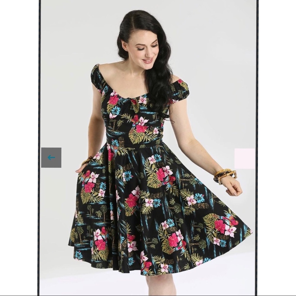 Noa Noa Tropical Dress in Black by Hell Bunny